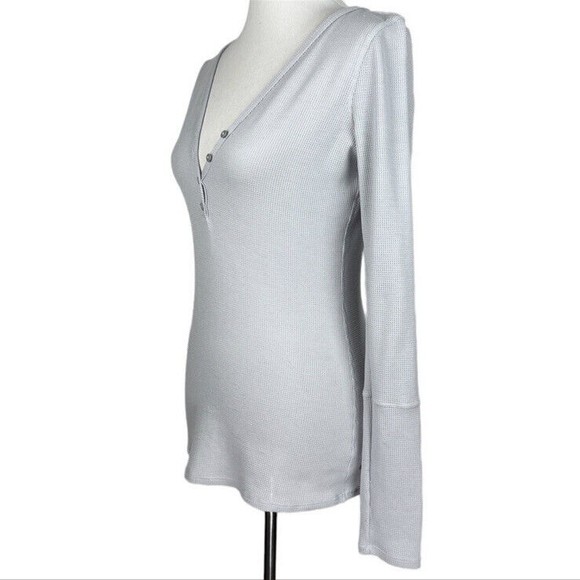 Lululemon Closed Call Henley Womens Thermal Waffle Knit Top Shirt Size XS EUC - Picture 6 of 15